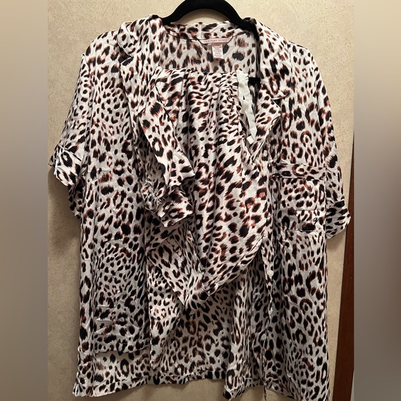 Victorias Secret Leopard 2XL Pajama Set - Picture 1 of 3